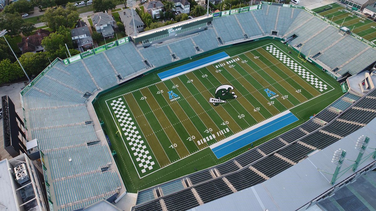 Joshua_Goines18's tweet photo. #AGTG after a great talk with @Coach_Nagle I am blessed to announce that I received a(n) offer To Tulane University🔵🟢 #RollWave @thecoachhill @RHS_FBRecruits @SkysTheLimitWR @TrustMyEyesO @Perroni247 @MikeRoach247 https://t.co/4RYhMTKK2P