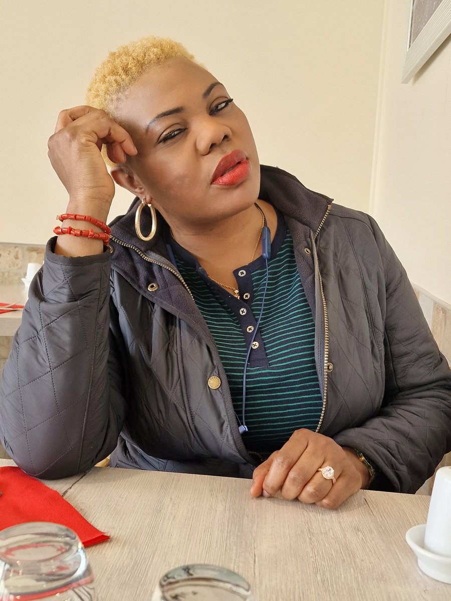 Hello 👋.... Any matured free man?