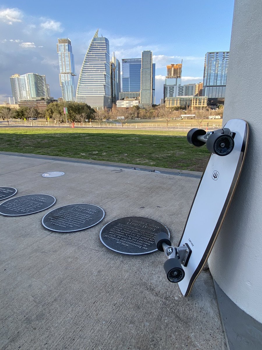 TheAmandaHouse's tweet photo. Perfect day to break the surfskate out! Love my @carverskate! https://t.co/QARAXwsL32