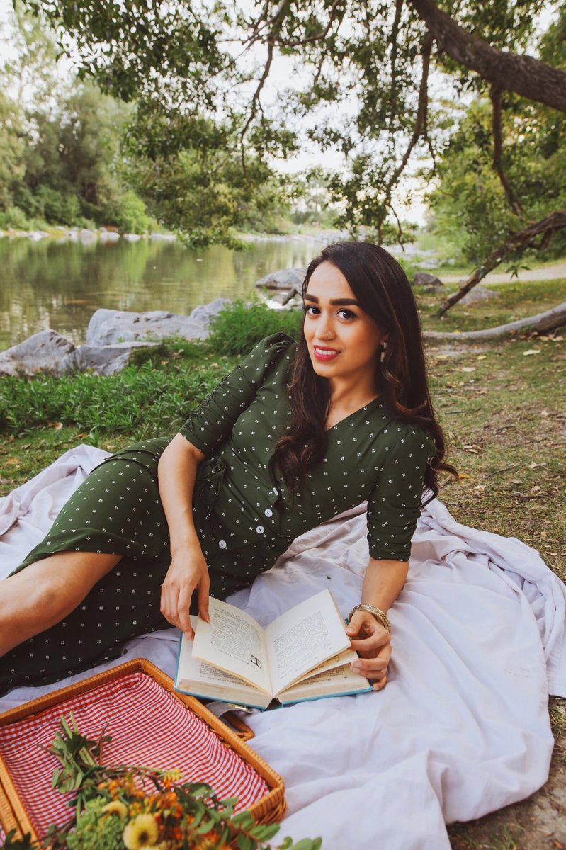 BYOBFNetwork's tweet image. Today we Spotlight interdisciplinary artist and author @harpreetmdayal See how she found refuge in words byobfnetwork.com/harpreet-dayal/

#woc #femaleartist #AuthorsOfTwitter