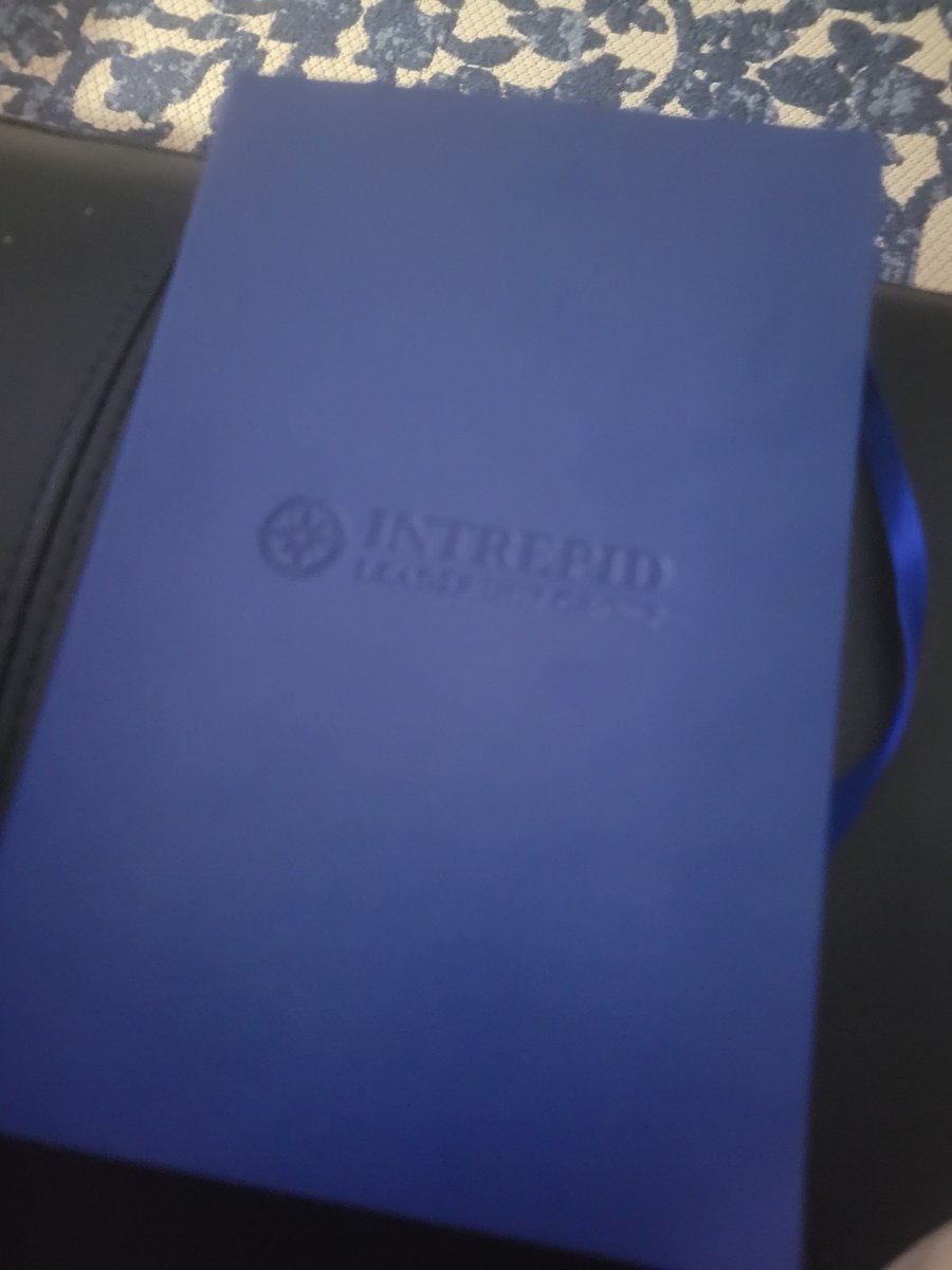 latara_y's tweet photo. High Performing Teams have brief,continuous conflict. 
Rcvd this moleskine journal #intrepidtraining
Discovered this at the back of the journal-placement of the business cards of the Intrepid Ldrshp Grp.#strategic#servantleader#Facilitators - KB, CM, AP@TPierrie@NELA_NCSU https://t.co/Np0PYg7GeQ