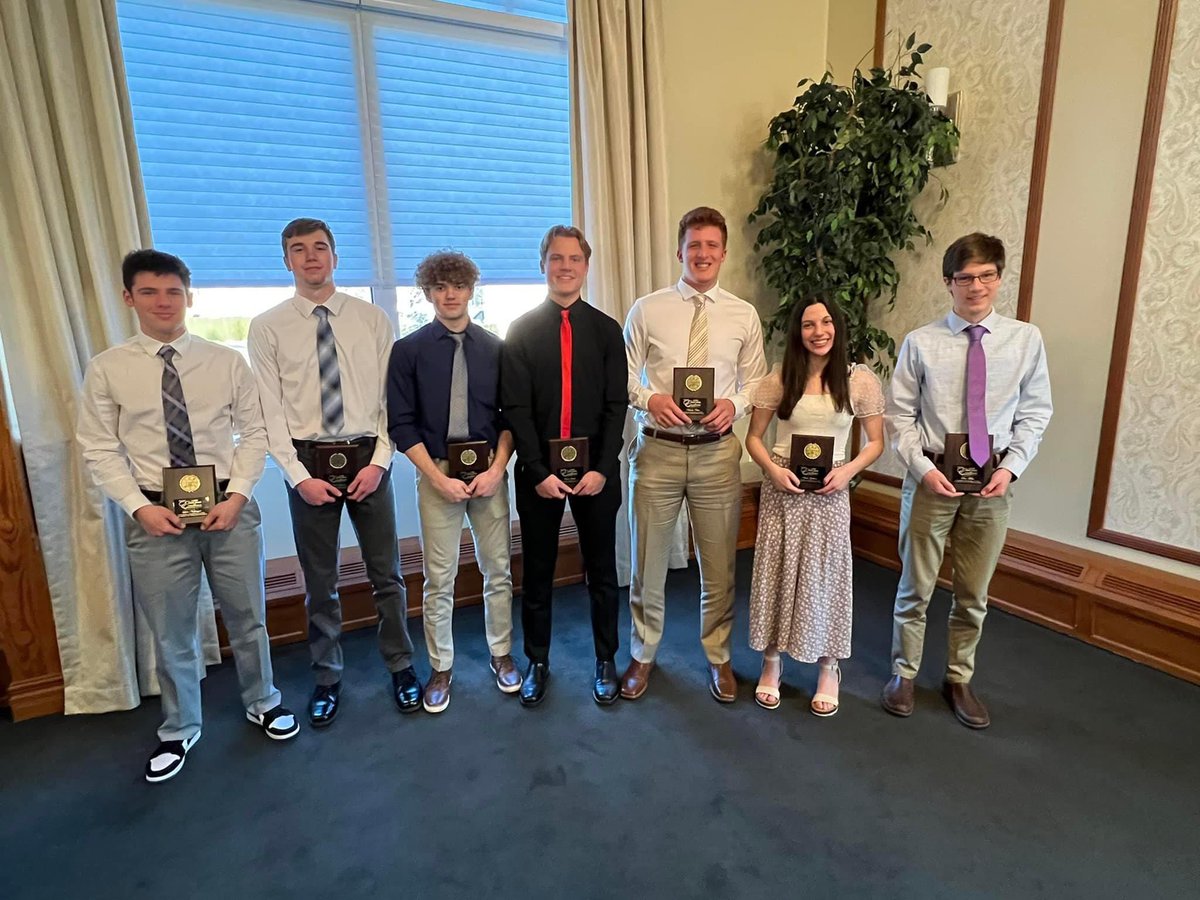 Proud to have coached each one of them. <a href="/OwenSmith211/">Owen Smith</a> <a href="/LukeNofzinger/">luke nofzinger</a> <a href="/OstasNick/">Nick Ostas</a> <a href="/nschnoor4/">Noah Schnoor</a> <a href="/brendenholland4/">Brenden Holland</a>