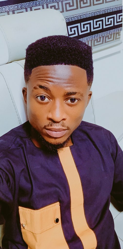 geehoomomayor's tweet photo. Happy birthday to me...
Thank you Jesus..
Thank you God...the giver of Life ๐๐๐
#happybirthdaytome #marchcelebrants #marchking
Davido Chioma Wizkid Iyabo ojo Pamilerin https://t.co/QhEsVuYVEV