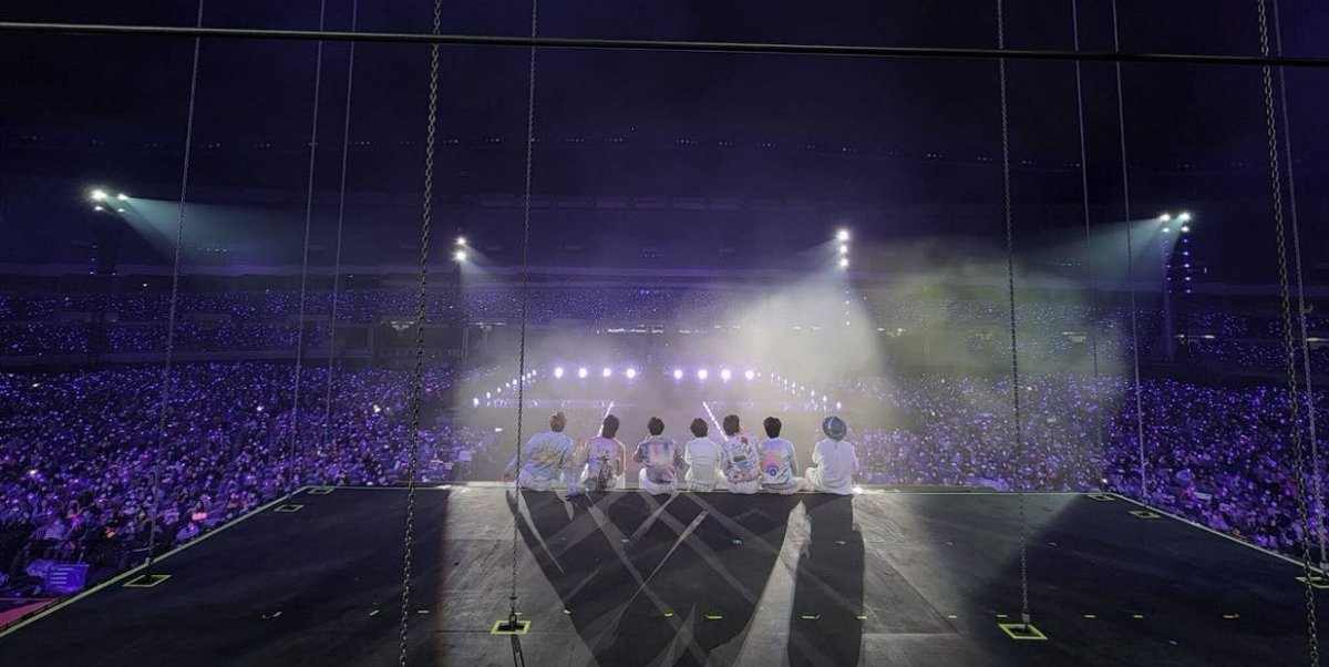 itsJKgirll's tweet photo. الإعجاب بفرقة BTS هو أفضل قرار اتخذته"
ثريد https://t.co/9q3mdzlgS0