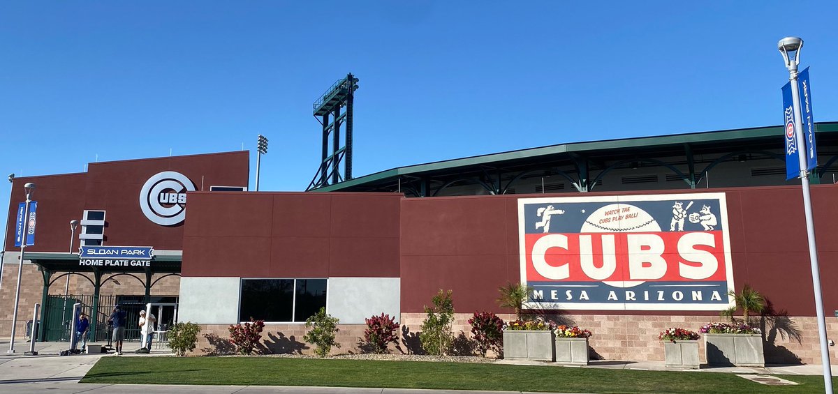 elementivaz's tweet photo. Spring training is HERE!! Who’s visiting an AZ stadium this week?! ⚾️ If you’re in town visiting, recover from your travels and days in the sun with Element IV💧

#SpringTraining #Baseball #SloanPark #TravelAZ #ElementIVTherapy #Hydration #FeelBetterFast #Phoenix #Scottsdale https://t.co/Csj59SMkkz