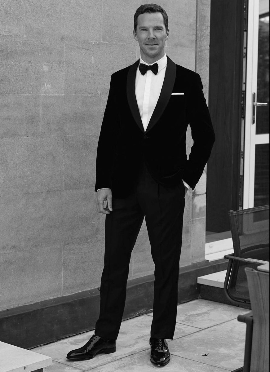 SmilingBenedict's tweet photo. Benedict Cumberbatch in Giorgio Armani for the BAFTAs.

📸 ph. Greg Williams https://t.co/xka32mgafW