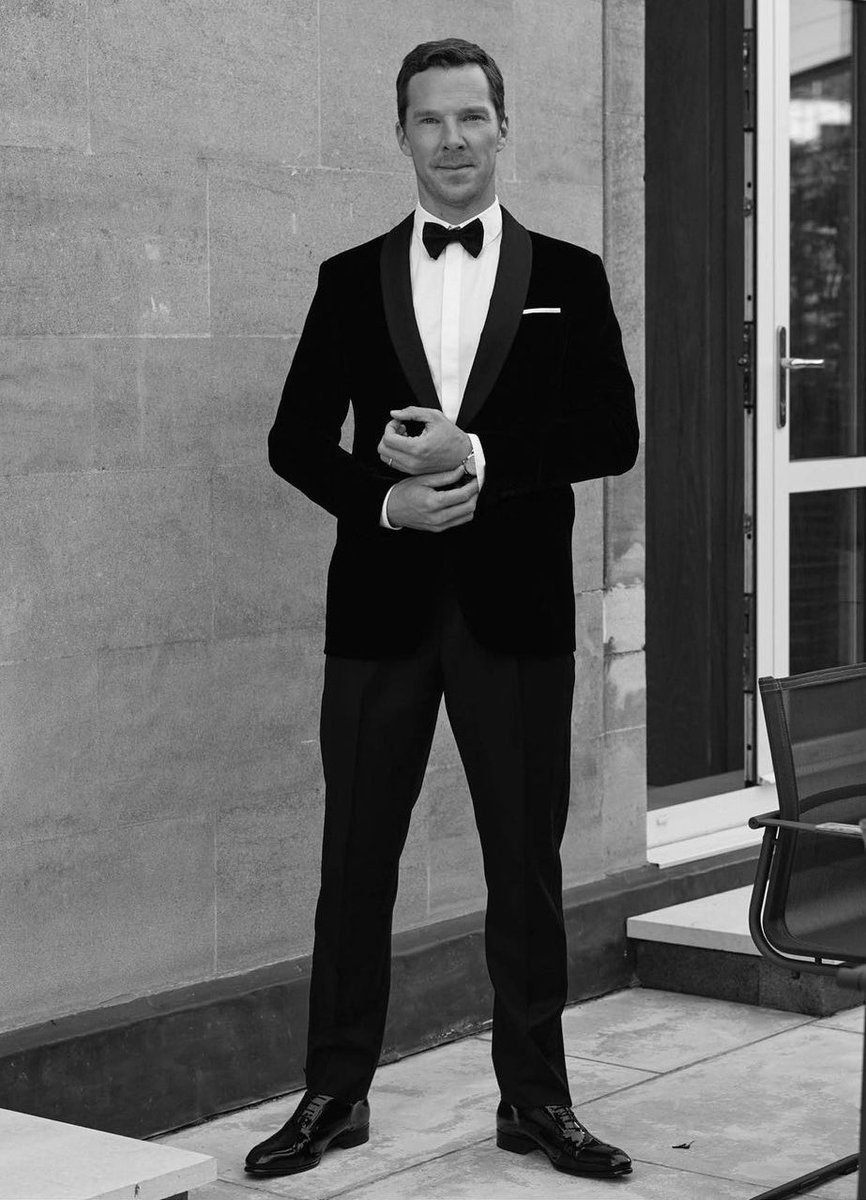SmilingBenedict's tweet photo. Benedict Cumberbatch in Giorgio Armani for the BAFTAs.

📸 ph. Greg Williams https://t.co/xka32mgafW