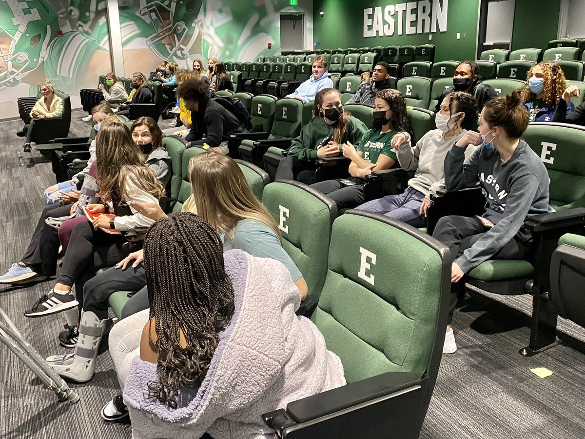 EMU_SASS's tweet photo. 🦅’s take part in the Next Season Program to prepare for life after sport

Thanks @iam_jonathanorr &amp; @USMC for spending the day with us 💯

#EMUEagles | #EagleImpact https://t.co/WmBZ8frxyn