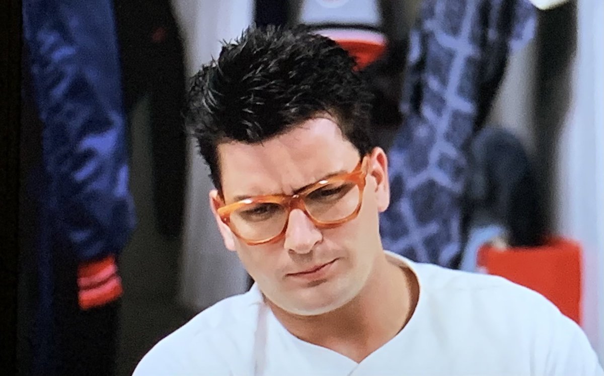 MarquesEversoll's tweet photo. Watching Major League as “prep” for the #FakeBracket.
OBSERVATION: Although the movie was shot in 1989, these #glasses are very 2022. #In https://t.co/6KElGhgZRB