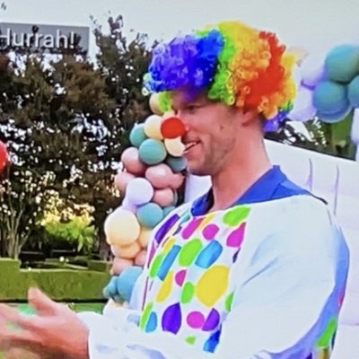 RosesRejections's tweet photo. "Whoever I pick I will have loved the most"

#Bachelor #TheBachelor #TheBachelorABC https://t.co/8rDdgXARQz