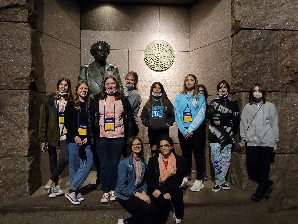AMS_counselors's tweet photo. GISD girl power with Eleanor... https://t.co/x61PrAmDtd