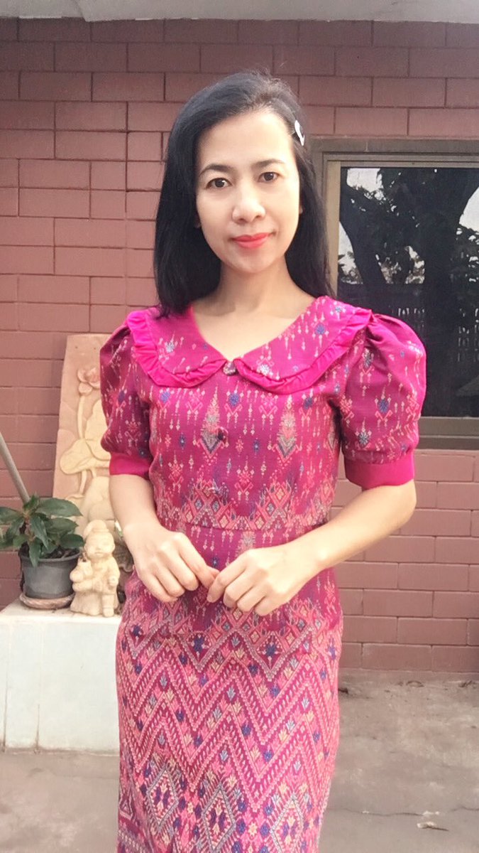 patza29's tweet photo. อรุณสวัสดิ์เช้าวันสดใส 💗💖💕 #ผ้าไทย #ผ้าถุง #ผ้าซิ่น #นุ่งซิ่น #รักษ์ไทย https://t.co/tAXxwA1UGl