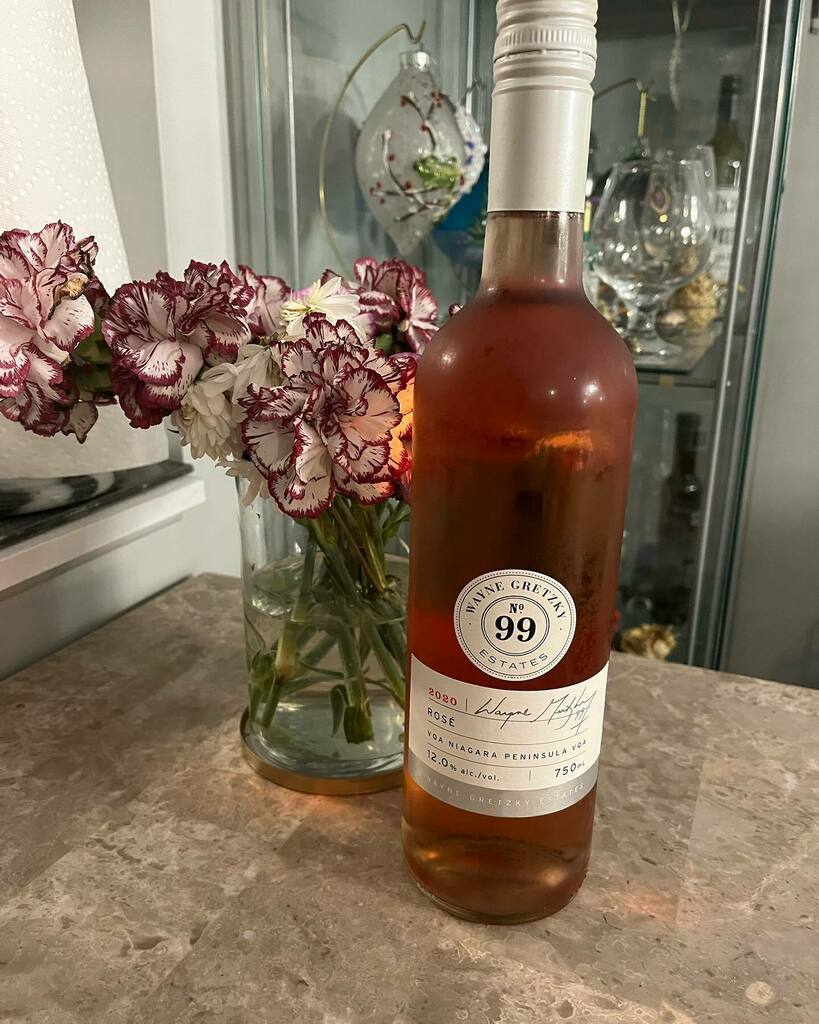 colinmckone's tweet photo. They say the weather should be getting warmer and this @gretzkyestate is a great Rose for patio season, which can’t come soon enough.
See my review at https://t.co/LQwXd6gYBR @nataliemacleanwine @grapegrowersont @niagarawine @winecountryont
#winet… https://t.co/qMVw9FpJVJ https://t.co/VWWd0TSWyA