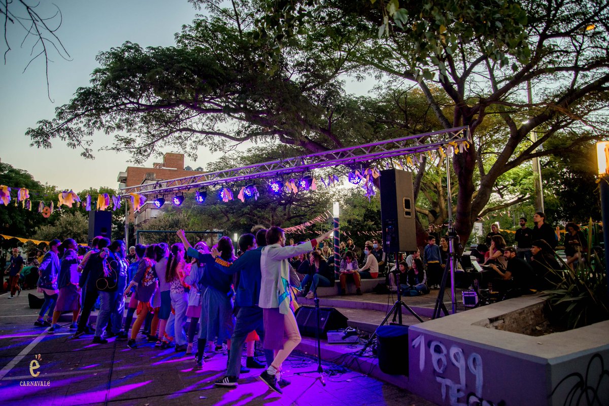 carnavalecone's tweet photo. 😻 ¡Qué lindo la pasamos el sábado en La Blanqueada!

💫 Gracias al Mercado Popular de Subsistencia por compartir juntes esta jornada hermosa

📸: Cobertura colaborativa de Carnavalé https://t.co/uOVVv0UiFe