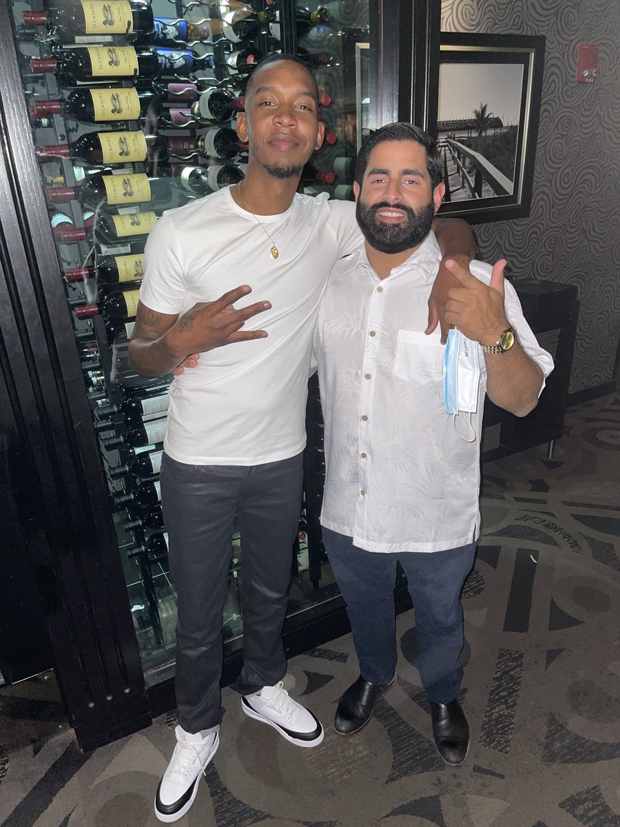 eddyrp_'s tweet photo. Man I just don’t have the words for this, the greatest to ever do it.. the best fucking vibes, the best friend, my got damn brother my heart is heavier than it’s ever been I wouldn’t be who I am today without you. I love you forever bro https://t.co/pkPnEys7PJ