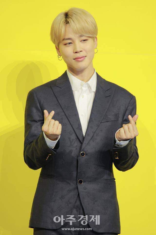 AyakhuMin's tweet photo. @kkukstudio Jimin will reportedly join the OST lineup for K-drama “Our Blues”, according to Aju News. The drama will premiere on April 9. So excited for that💜😍😍😍 https://t.co/fIAJgnJwUE