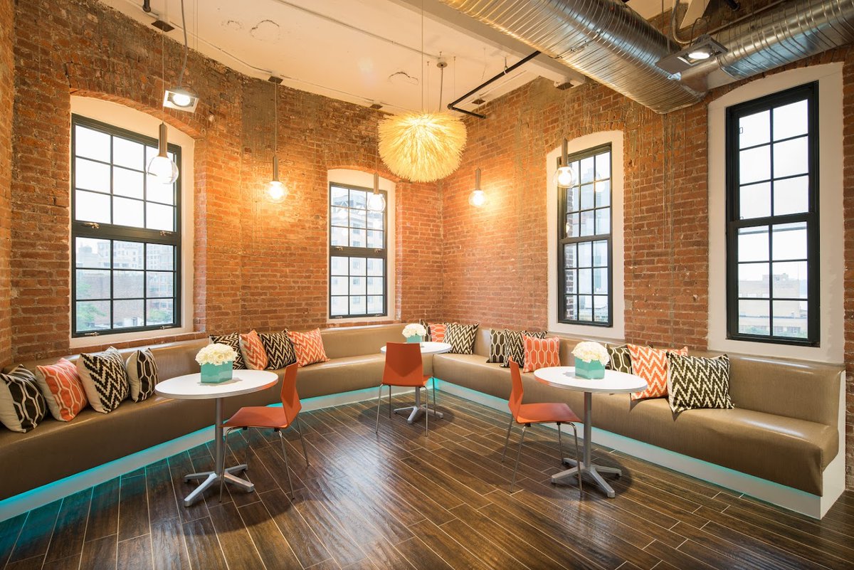 Gorgeous! Goldwell Academy New York is a stellar example of Talisen’s expertise at managing complex builds that bridge retail and educational spaces.
#talisenconstructioncorp #talisenconstruction #talisen #nycconstruction #nyconstruction #nymetroconstruction #generalcontractors