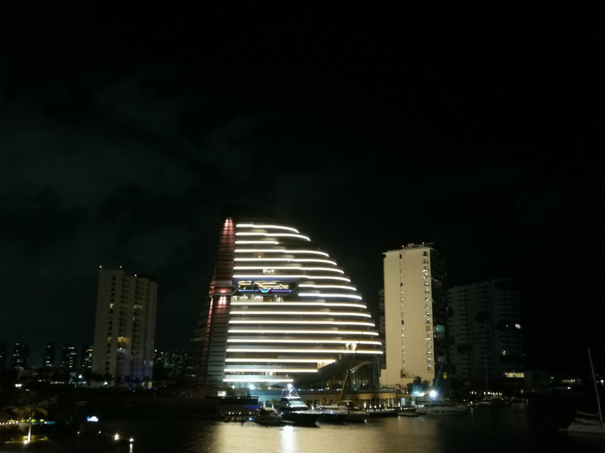 SoyarelyMX's tweet photo. Relajante 💆🏻.
#cancún #vacations #SharkTower  #photographylovers https://t.co/dKrTApAGD4