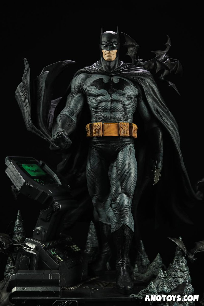 anotoysph's tweet photo. #JimLee’s Classic #BatmanHush! #Prime1Studio #Batman #Batcave Black Version! 
This black and gray 1/3 scale #PolystoneStatue by @Prime1Studio is a must own for any Batman fan!
in stock @ https://t.co/GaDeZDPuGI order now!
#Anotoys Collectibles, the #GoldmineforCollectors! https://t.co/E83fzrofYn