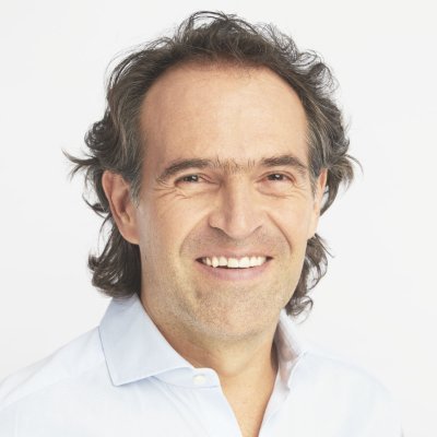 FisicoImpuro's tweet photo. Bueno, definamos esto de una buena vez:

🔃 Fico Gutiérrez
♥️ Gustavo Petro https://t.co/hlJhlBNcgr