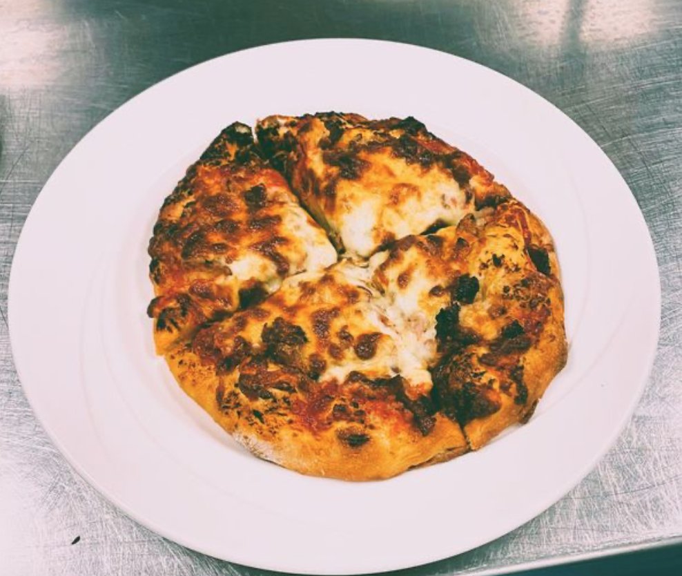 ACRestaurantInt's tweet photo. Come enjoy your break with a delicious meat lovers pizza. #greatfood #ACstudents #restaurantinternational #algonquincollege
https://t.co/mGcKB7pQ6T https://t.co/2dwYXqLZ6S
