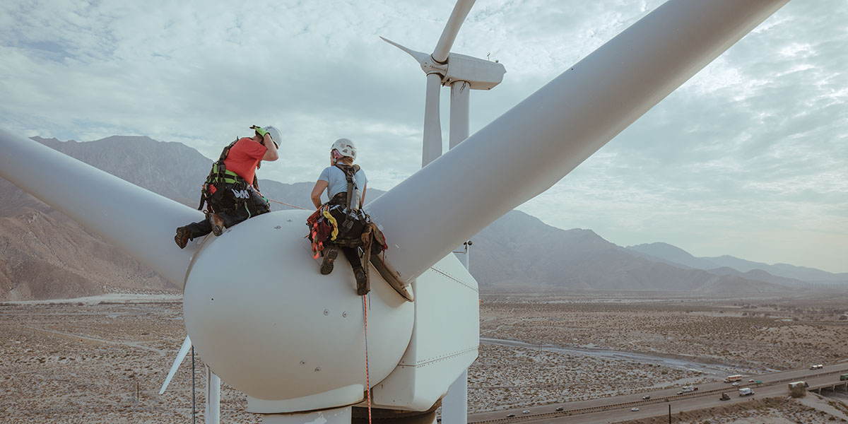 Carhartt's tweet photo. Our new #CarharttWomen Force #worktees are made for any job, keeping you cool when temps heat up, and fabric that stretches and moves with you: https://t.co/7ZZ4Fmrheo

Location: Whitewater Turbines, Whitewater, CA https://t.co/wi5mMdqXQb