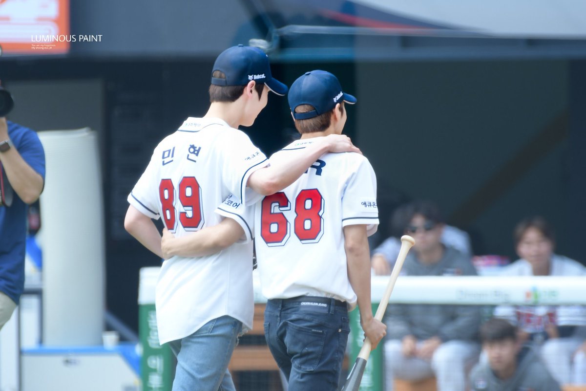 minspolaris's tweet image. the thought of not being able to see 2hyun again… :(