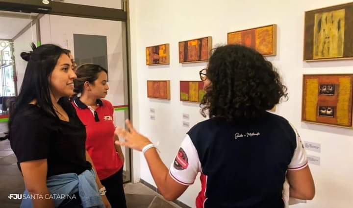 FJUStCatarina's tweet photo. O projeto FJUniversitários de Florianópolis, realizou um passeio cultural no Centro Integrado de Cultura (CIC), visitaram o Museu de Arte de Santa Catarina (MASC) e o espaço Oficinas de Arte.

#VemPraFJU 
#FJUni https://t.co/DwPWdgvgqe
