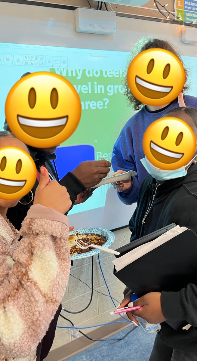 Had a fantastic day celebrating Pi Day! Thanks to my Co-Teacher and Paraprofessional, we were able to teach the students the different parts of a circle and how Pi is created through the use of pancakes! 🥞#PiDay