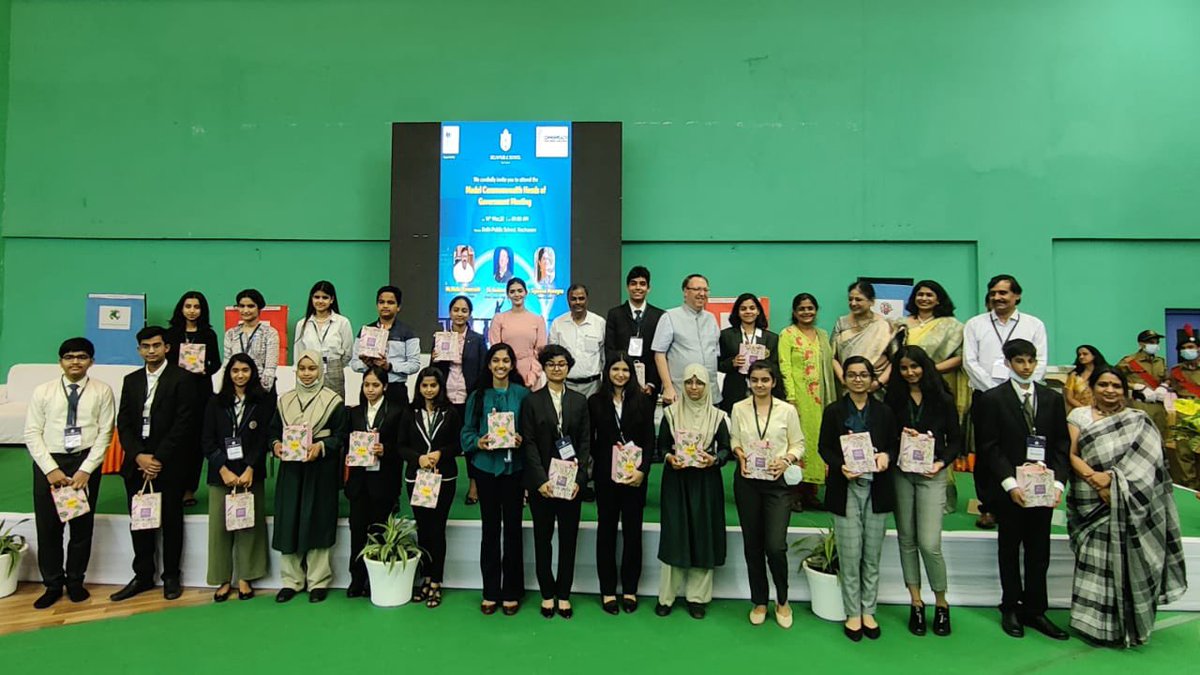 MeghanaMusunuri's tweet photo. Congratulations Divakshi on the huge win. #Fountainheads at Model CHOGM – Commonwealth Heads of Government Meeting organised by British Deputy High Commission, Hyderabad in collaboration with Delhi Public School, Nacharam to mark the Commonwealth Day. #commonwealthday #UKinHyd https://t.co/P9YSPPjsLq