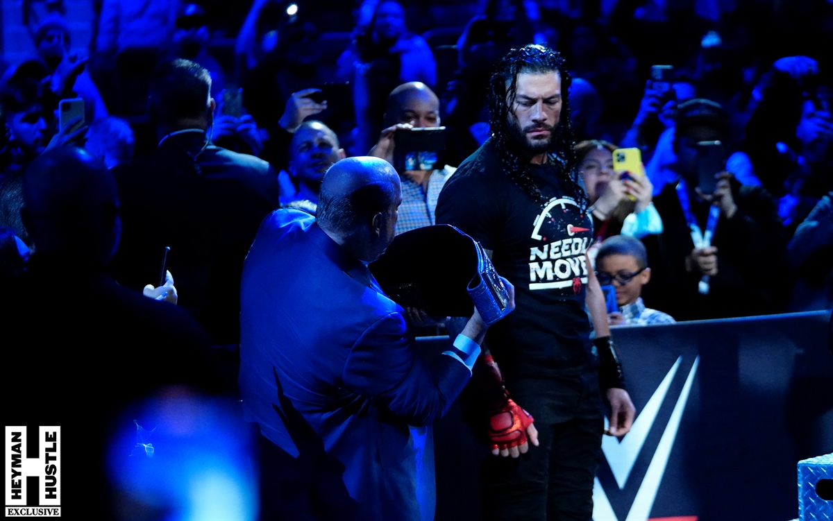 HeymanHustle's tweet photo. #HeymanHustle #Exclusive -- 

YOUR #TribalChief @WWERomanReigns Smashes #SethRollins in #MadisonSquareGarden @TheGarden 

Check out all the exclusive photos - https://t.co/GZ9nAEoZKh https://t.co/7FpyshFaxe