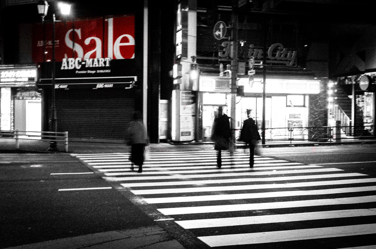 My Genisis Collection is SOLD OUT!

Huge thanks to Dan <a href="/cloudscape_the/">the cloudscape</a> for becoming the NEWEST COLLECTOR of my works! Dan has so many talents and is very passionate about #photography. #NFTartists - Connect with him and say hi! 

Please check out my other #nftphotography in bio⬆️