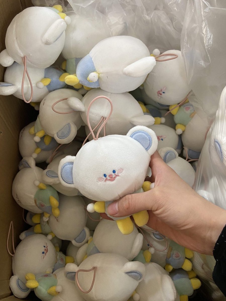 THEY’RE FULL OF STUFFIN! They will be shipped to me very soon!