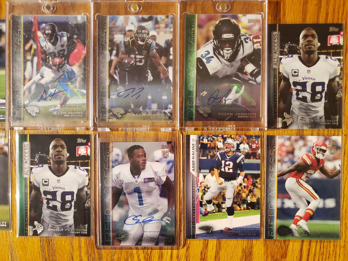 #SmokeBreaks / Mitch Mazur tweet media