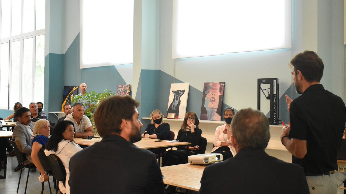 observatoriofas's tweet photo. Presentamos junto al Instituto de Ciudades del Futuro sede  MDP: "Tipología y comportamiento de los turistas. El 98% mostró amplia satisfacción.
Agradecemos la presencia de representantes del turismo, empresarios, académicos y periodistas hoy en el @ColabUFASTA https://t.co/j7iCLjv6qG