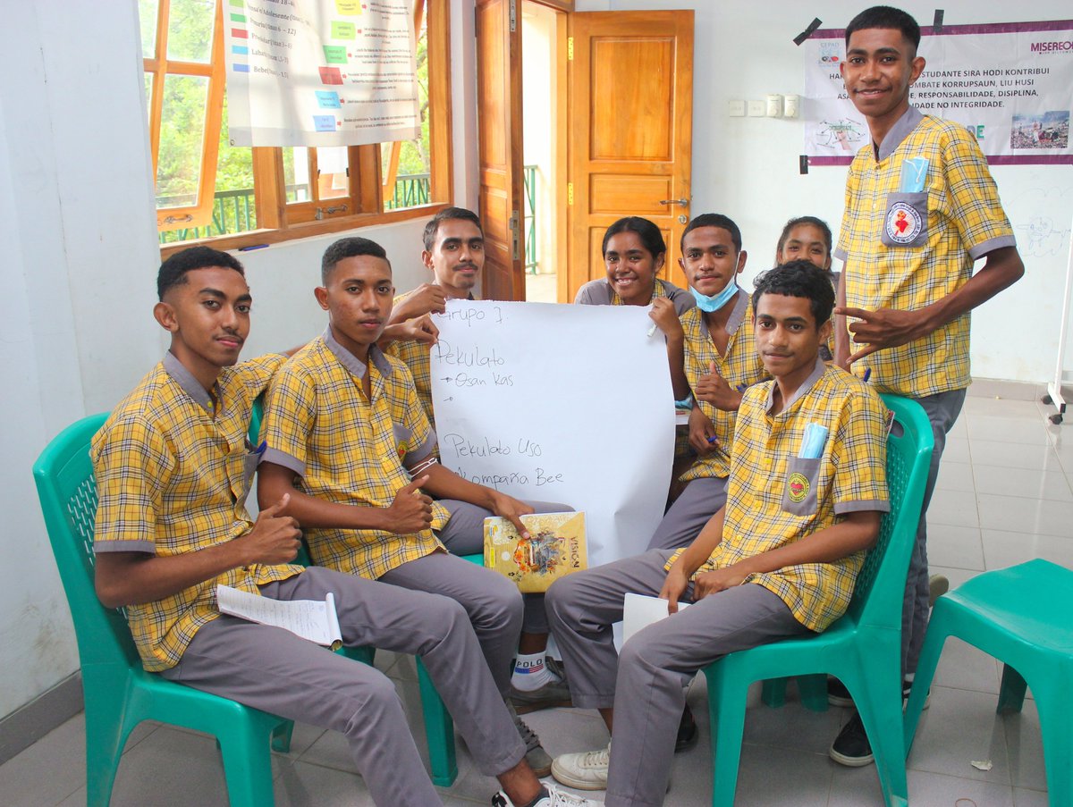 CepadL's tweet image. Welcome to our Class. in this week we meet again students from Sao Pedro Comoro &amp;amp; SACROJES Becora. the students very happy participated in Integrity Reflection Session, Good Governance Program Implemented by CEPAD &amp;amp; Financed by @Misereor #Integrity