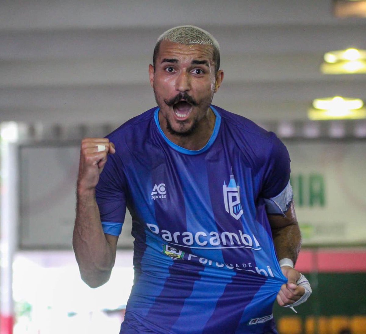 LinneckerMelo17's tweet photo. A Vida É Dura, É Difícil Demais Porém É Dentro Dessas 4 Linhas Que Eu Me Sinto Feliz, Livre E Realizado Em Todos Os Sentidos.

#FazOSeuEDáOGás 👊🏽🚆🙇🏽‍♂️
#17 🍀
#ParaAsCríticasÉIsso 🤫🤚🏽 https://t.co/ZutPYjX78l