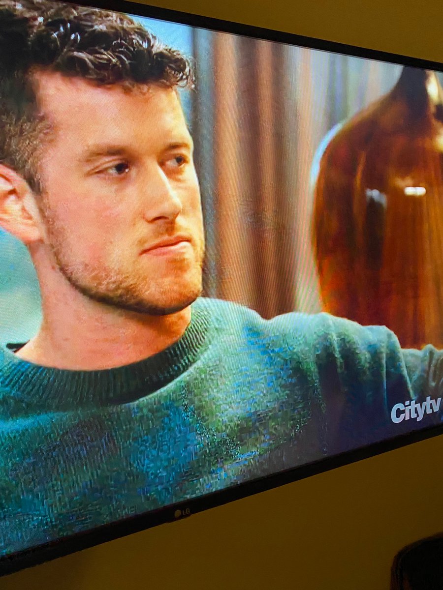BrandMauve's tweet photo. He had better not string the other two along until he gets “closure” with Susie. These poor women!  #TheBachelor https://t.co/FUbEziK0NX