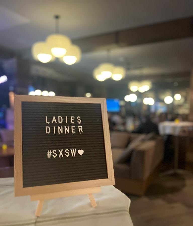 More than 40 amazing female and male entrepeneurs, investors and innovators have joined our Female Executive Dinner – let the networking begin! #sxsw #hamburginvest #germaninnovation #luppundpartner <a href="/sxsw/">SXSW</a>