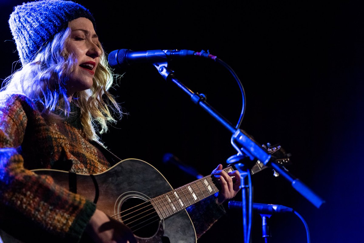 fantailmedia's tweet photo. A couple of #AlexaRose (edits) from last week @FineLineMPLS , opening for @hissgldnmssr . 📷 for @FirstAvenue . #singersongwriter #FineLineMpls https://t.co/nbdMhqoNBO
