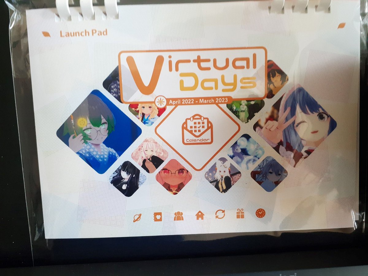 Silvertail514's tweet photo. どねさん製のカレンダーが昨日届いてたのに今日気づいた件
#VirtualDays https://t.co/VvQe63PmcY