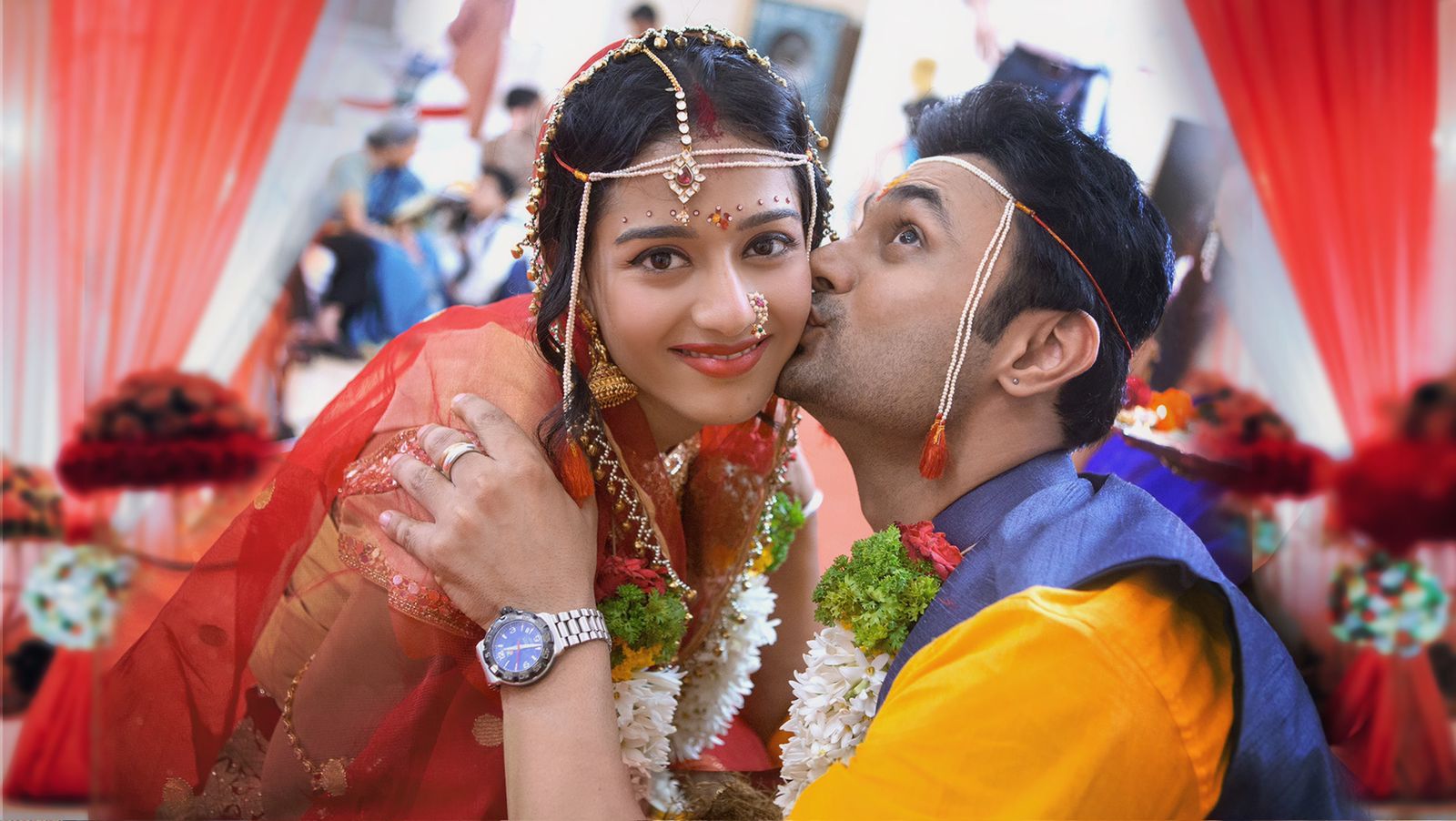 AMRITA RAO 🇮🇳 on Twitter: "Exclusive Pics of OUR VIVAH...for the 1st Time Ever... Episode "VIVAH" is OUT Click https://t.co/GYsiPd2z14 #AmritaRaoRJAnmolWedding #CoupleOfThings #aman https://t.co/9BjjI0YzAB" / Twitter