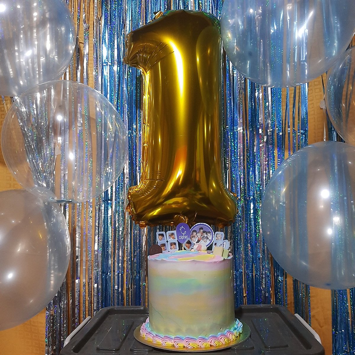 happymeHWI's tweet photo. Mini celebration for Ciipher's 1st Debut Anniversary π₯³
#HAPPYCPRDAY
Happy 1π΄π΅ ππ¦π£πΆπ΅ ππ―π―πͺπ·π¦π³π΄π’π³πΊ Ciipher @RAIN_Ciipher π
#Ciipher #μΈμ΄νΌ
#μ§±μ΄νΌλ€μ»·
#CrackTheCode_1YearWithCPR
#μ΄λμ_λ§μ΄_컀λ²λ¦°_μΈμ΄νΌ
#OneAndForeverWithCiipher https://t.co/tcG0jsny1F