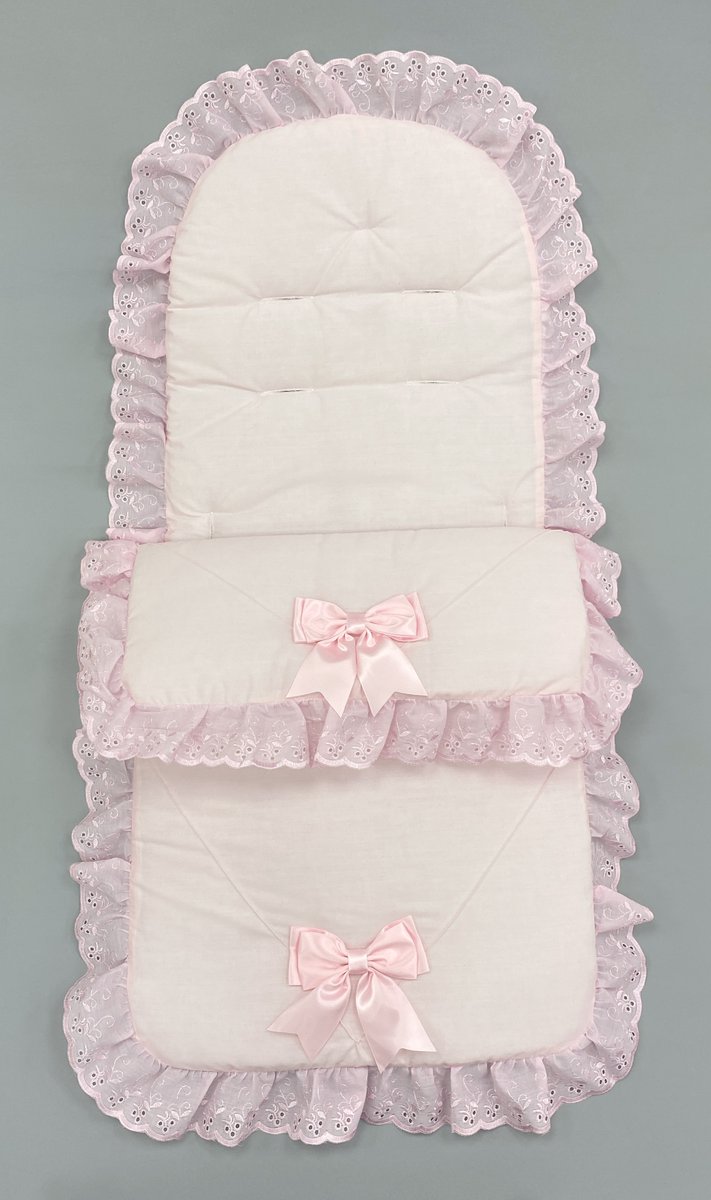JuniorJungle's tweet photo. Keep your 👼 baby warm and cosy with one of our universal cosytoes for prams and strollers. Only £27 and now in stock in both stores. ❤️💛 https://t.co/NdNF2ObrZl