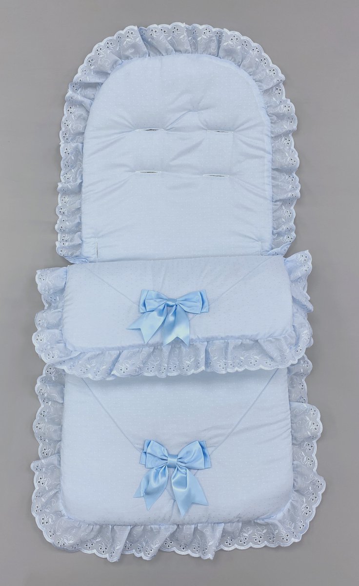 JuniorJungle's tweet photo. Keep your 👼 baby warm and cosy with one of our universal cosytoes for prams and strollers. Only £27 and now in stock in both stores. ❤️💛 https://t.co/NdNF2ObrZl
