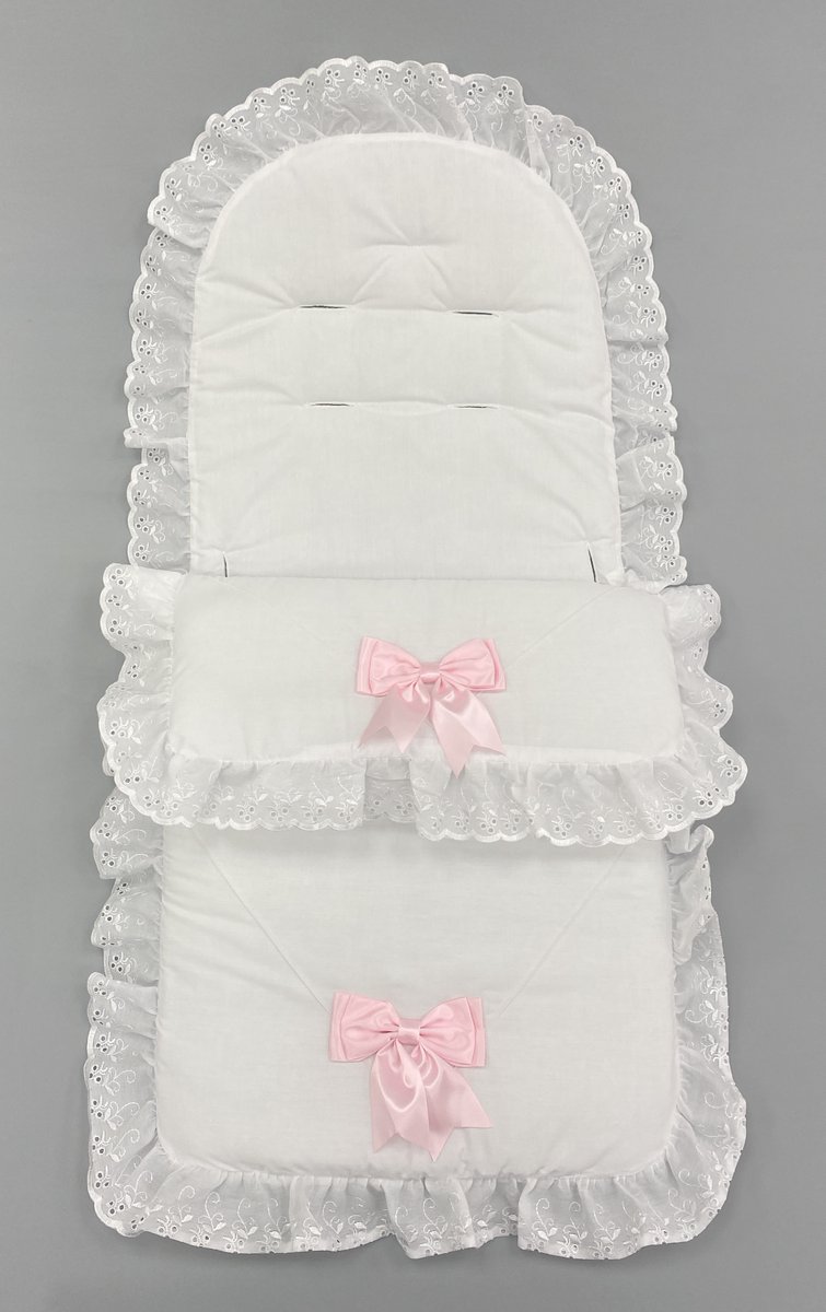 JuniorJungle's tweet photo. Keep your 👼 baby warm and cosy with one of our universal cosytoes for prams and strollers. Only £27 and now in stock in both stores. ❤️💛 https://t.co/NdNF2ObrZl