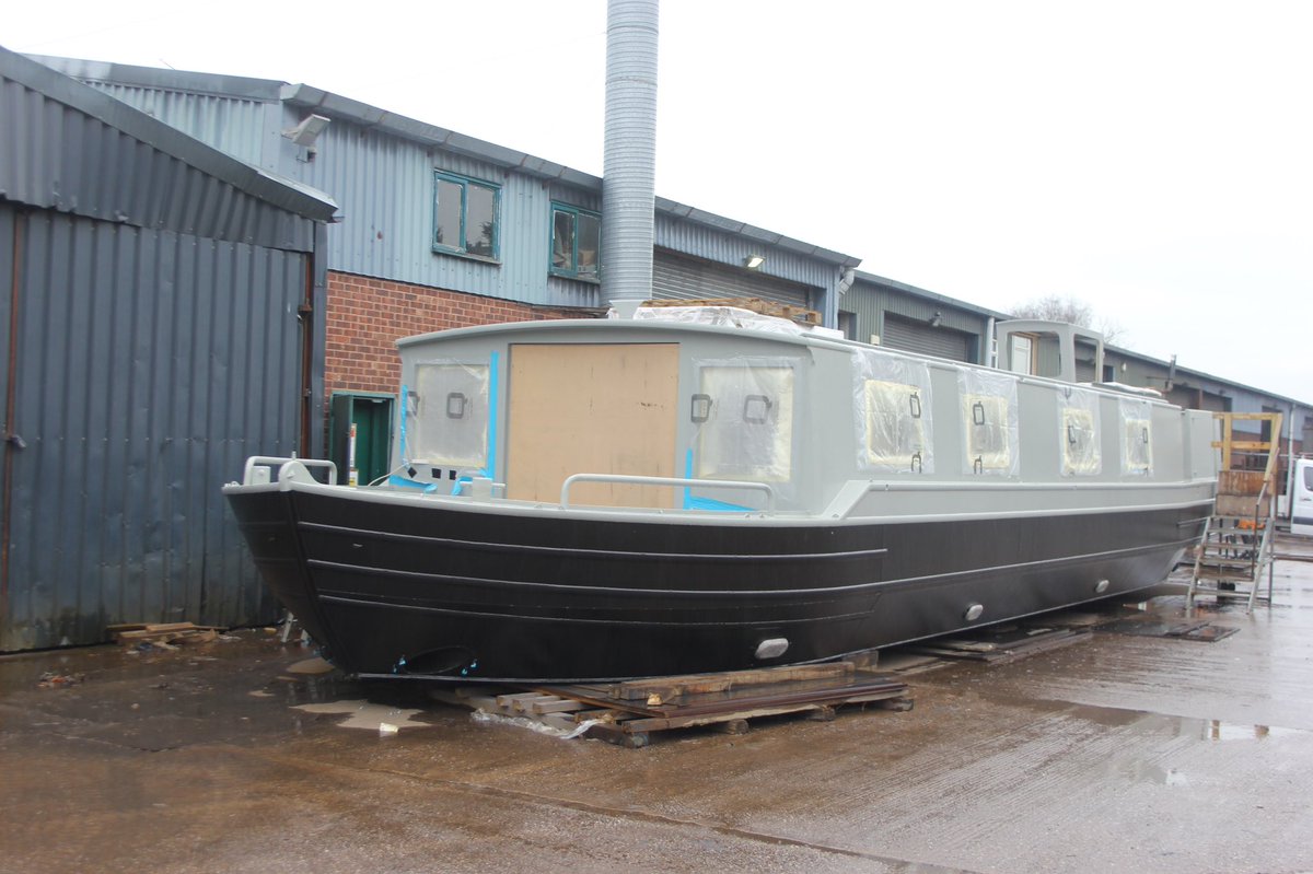 EthelBarge's tweet photo. Our weekly update from Colecraft, the boat builders in Warwickshire.
What a difference a week makes! Work on Pearl has meant she’s been moved outside of the workshop and what a fine view this is!
#pearlsprogress #colecraftengineering https://t.co/dzNx9swkNp