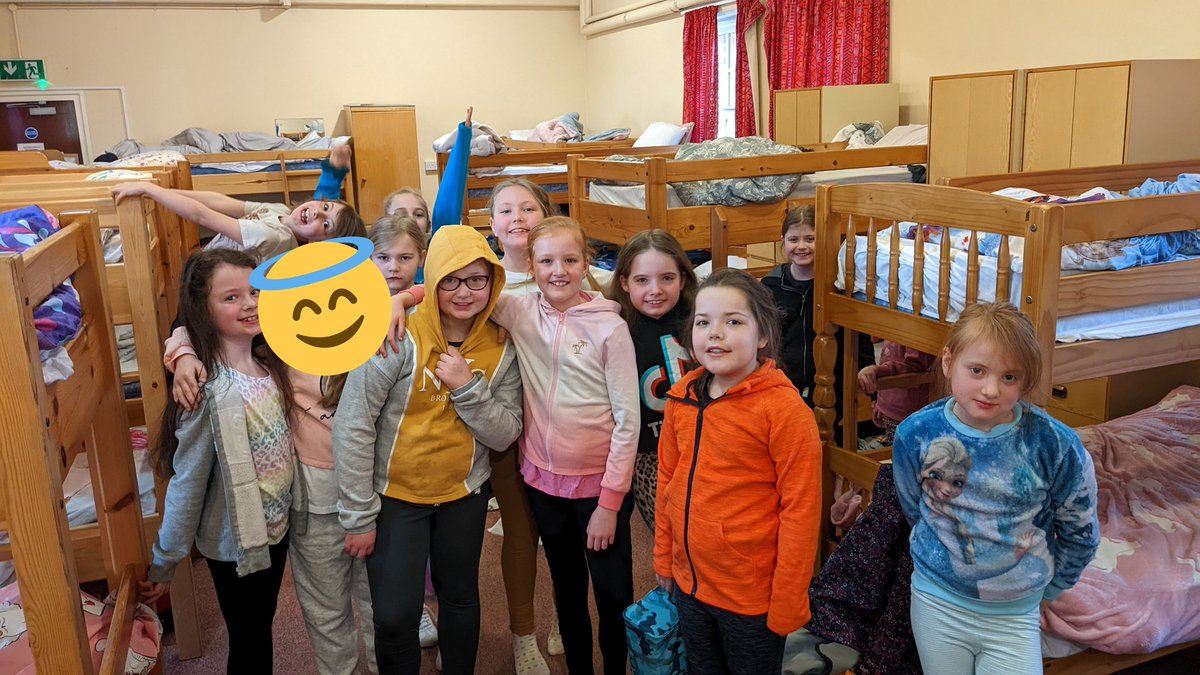 KnypersleyFirst's tweet photo. Good morning everyone! The Year 4s are up, teeth brushed and ready for breakfast! #ReadyForAdventures https://t.co/aJNHMBw2FH