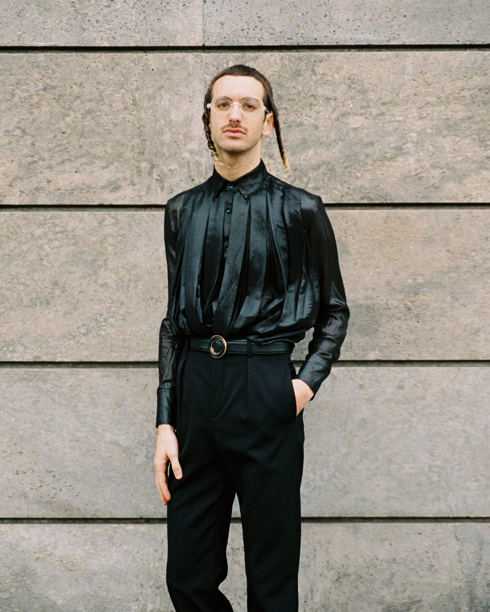 Talkart's tweet photo. 🎨✨New @talkart! We meet Berlin based artist #NavotMiller to discuss new solo exhibition at WESERHALLE in Berlin, 'Colourful, homo, great.', a series inspired by the artist’s recent travels interwoven with the artist’s multilayered identity! Listen free: https://t.co/TC05JocRVg https://t.co/y9E2QczeEk