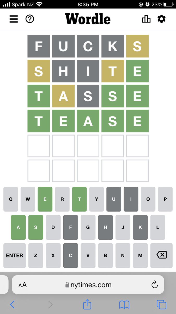 colouradobabe's tweet photo. How I play wordle https://t.co/TZRZ9oIxoe